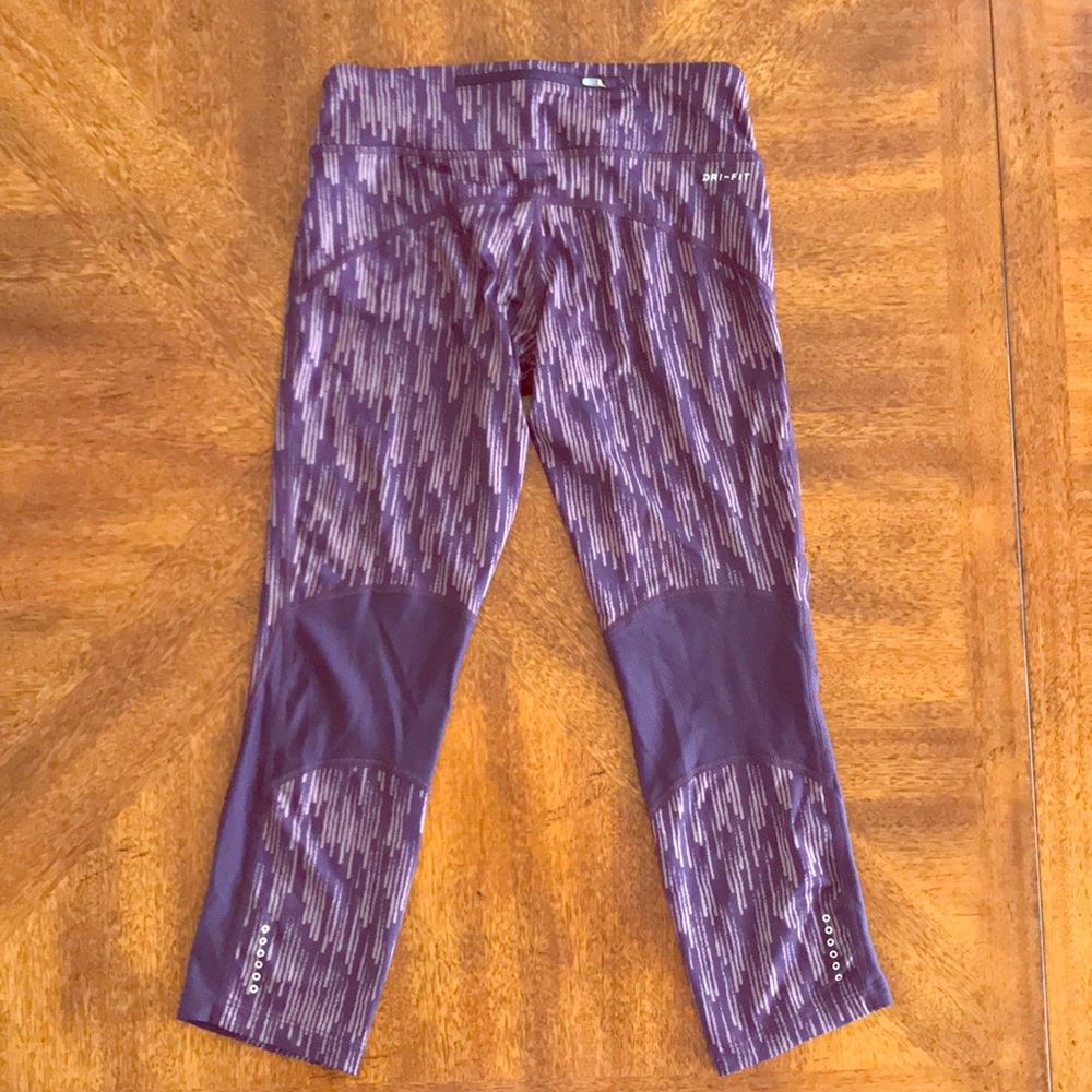 Nike Dri Fit Purple Running Gym Capri Legging XS